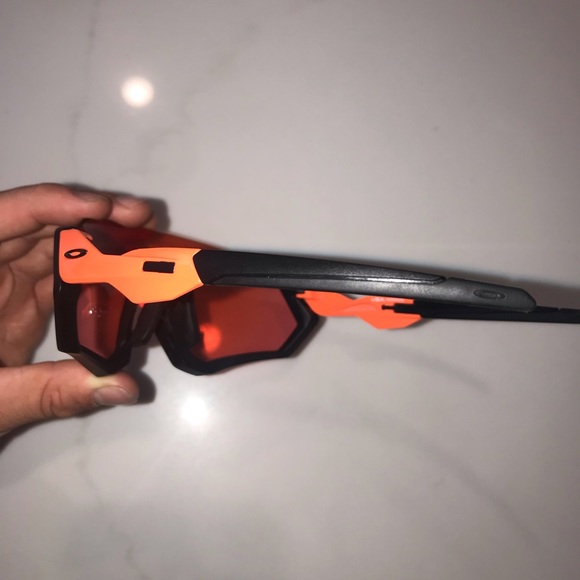 Oakley Mens Flight Jacket Sunglasses Orange Black - Picture 6 of 6